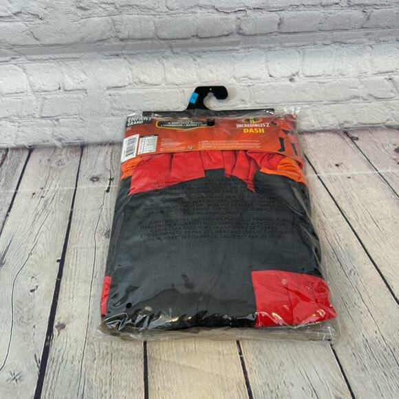 Disney Incredibles ii Dash Kids Halloween Costume - Picture 4 of 5